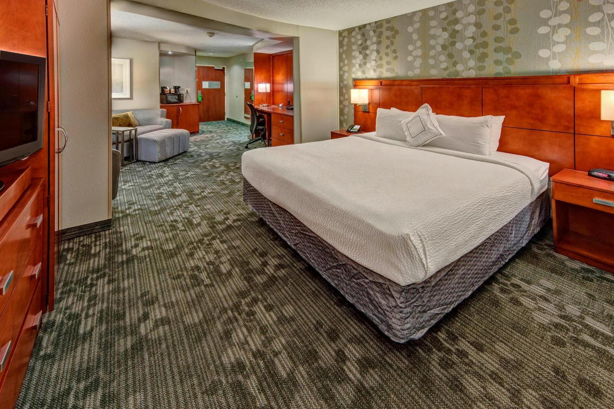 Courtyard By Marriott Alexandria Hotel Ngoại thất bức ảnh