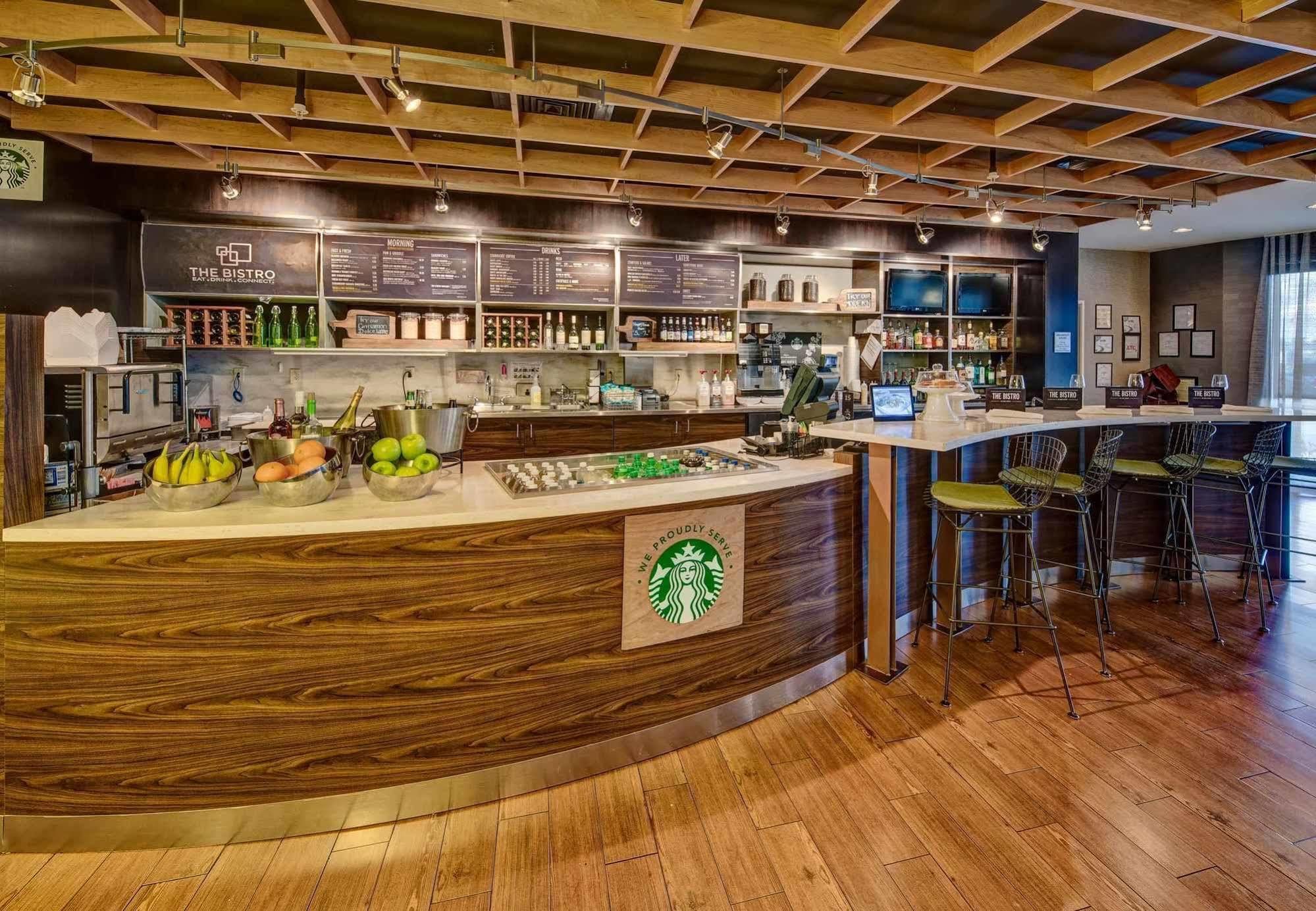 Courtyard By Marriott Alexandria Hotel Ngoại thất bức ảnh